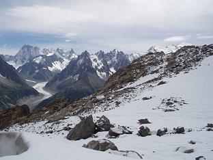Vue splendide sur la mer de Glace<br>et les Grandes Jorasses